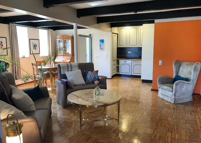 Heikendorf Grosse Ferienwohnung Mit Terrasse